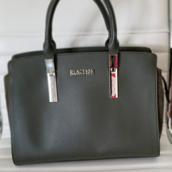 Kenneth Cole Reaction Handbags - Kenneth Cole Reaction Bag Kenneth Cole Reaction Handbags - Kenneth Cole Reaction Bag